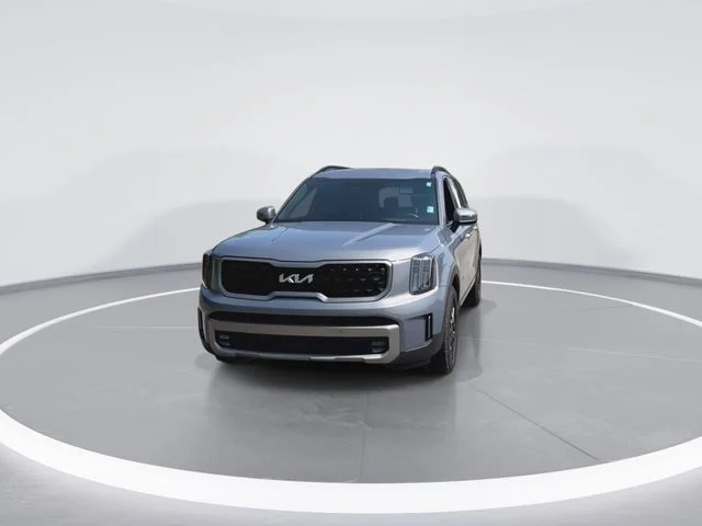 Used 2023 Silver Kia SX-Prestige X-Pro image 3