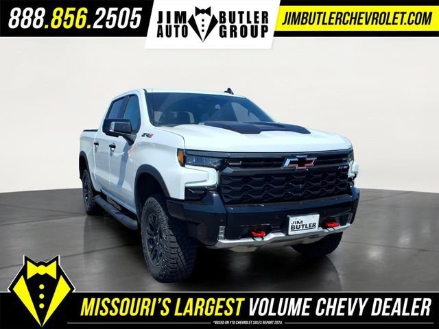 New 2026 Summit White Chevrolet ZR2 image 22