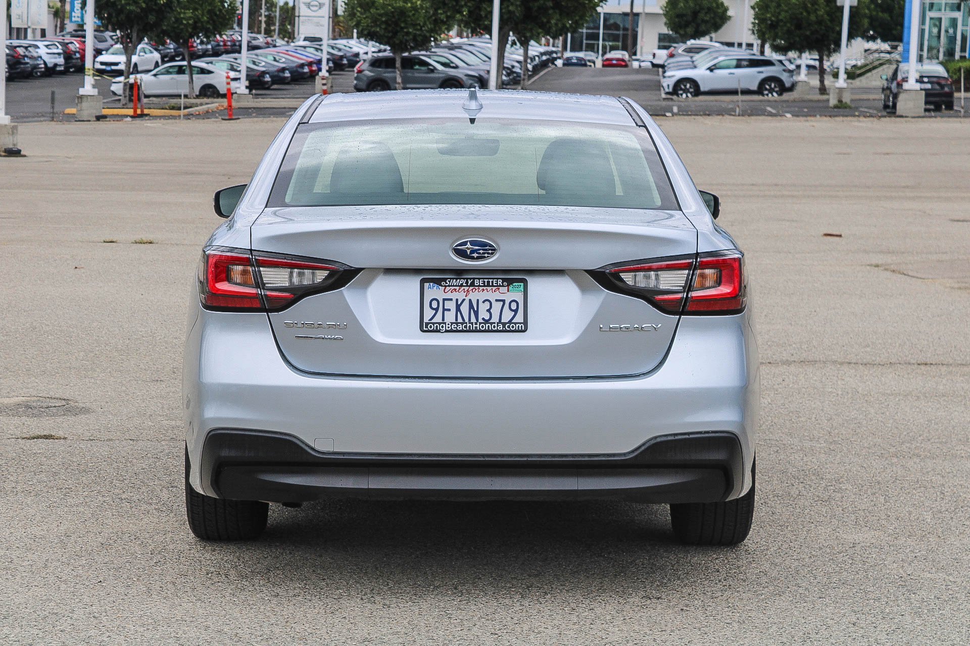 Used 2023 Ice Silver Metallic Subaru Premium image 7