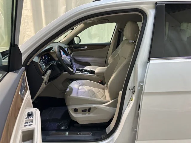 2026 Volkswagen Atlas SE w/Tech - Photo 13
