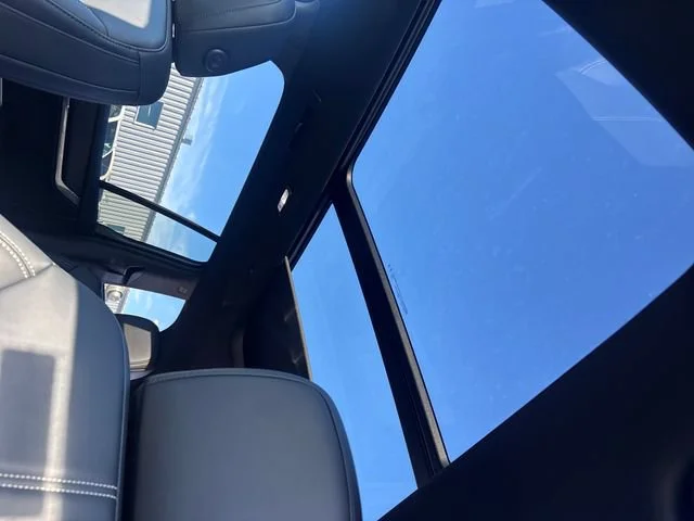 New 2026 Sterling Metallic GMC Elevation image 24