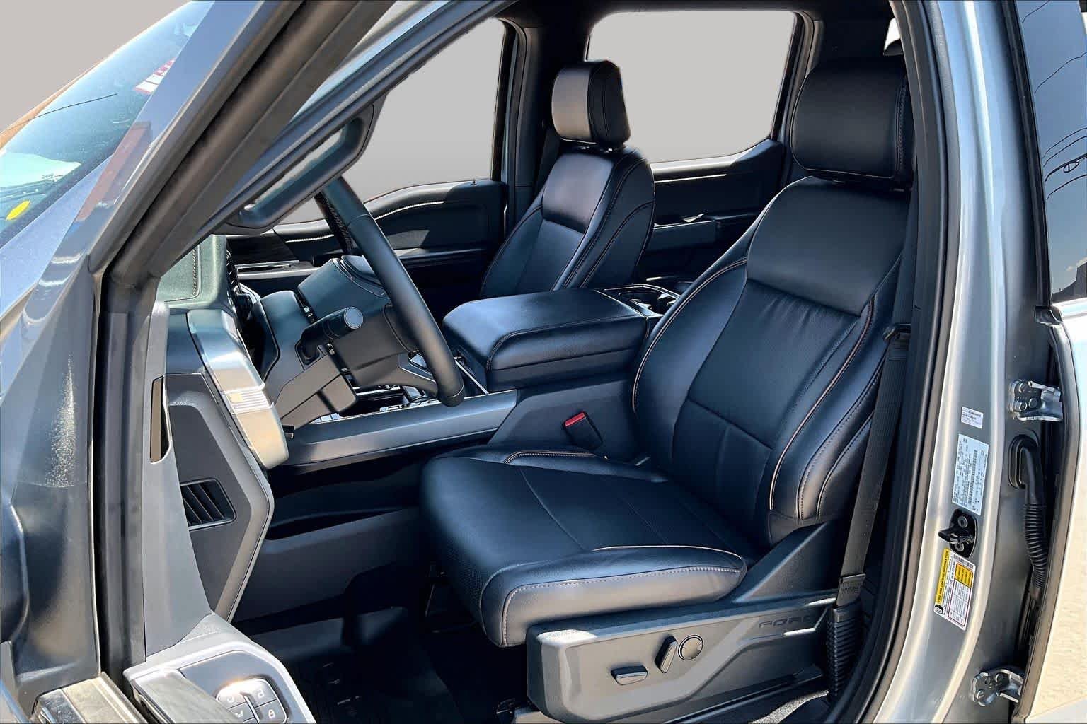 Used 2026 Iconic Silver Ford LARIAT image 8