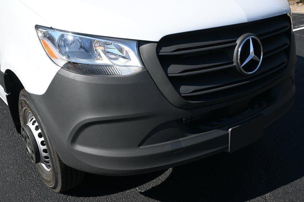 New 2026 Arctic White Mercedes-Benz  image 33