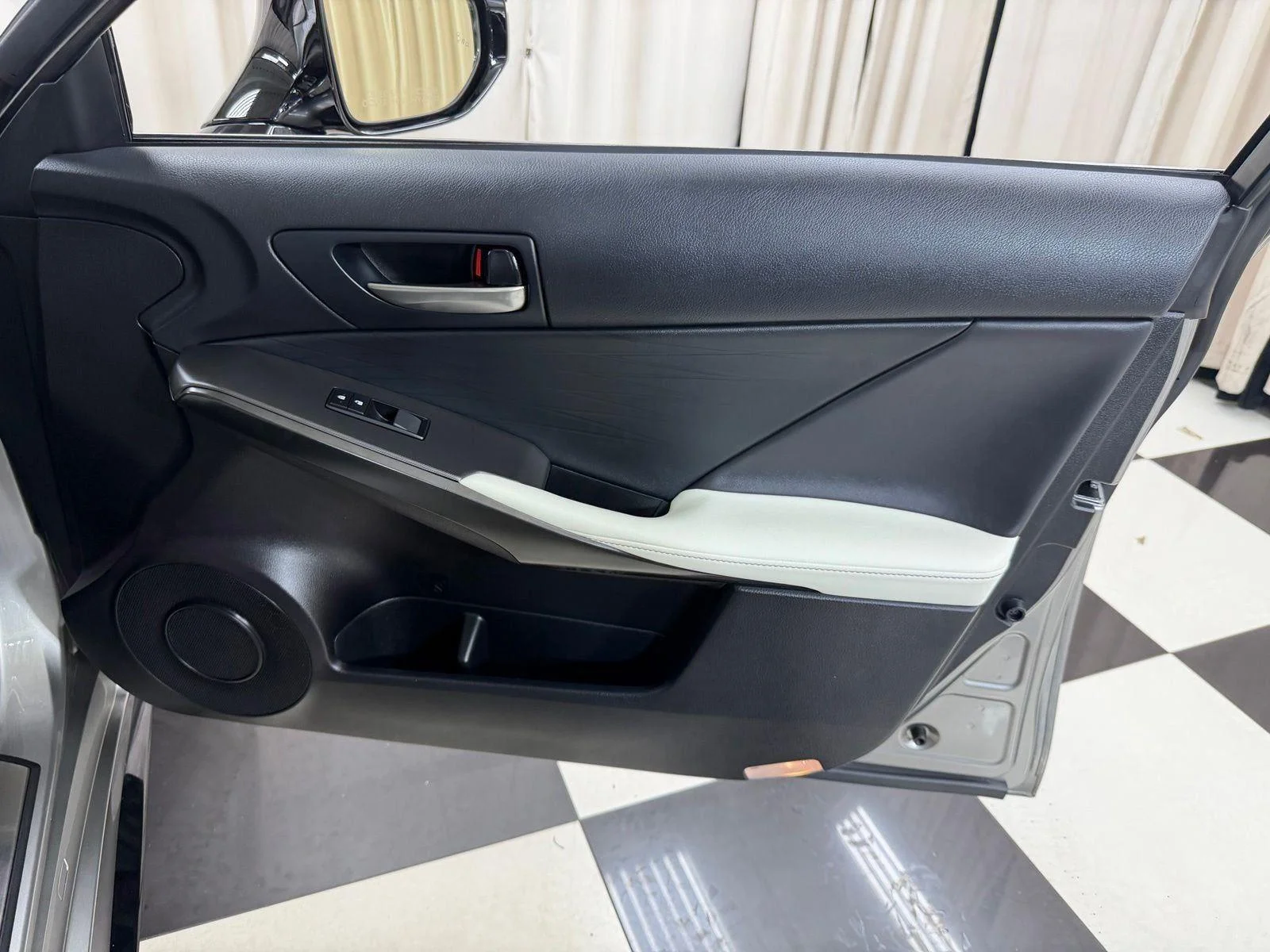 Used 2022 Atomic Silver Lexus IS 350 F SPORT image 25