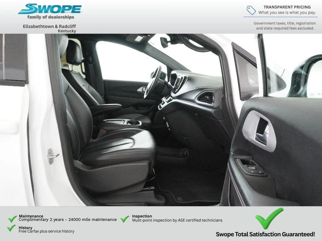 Used 2024 Bright White Clearcoat Chrysler Hybrid S Appearance Pkg image 10