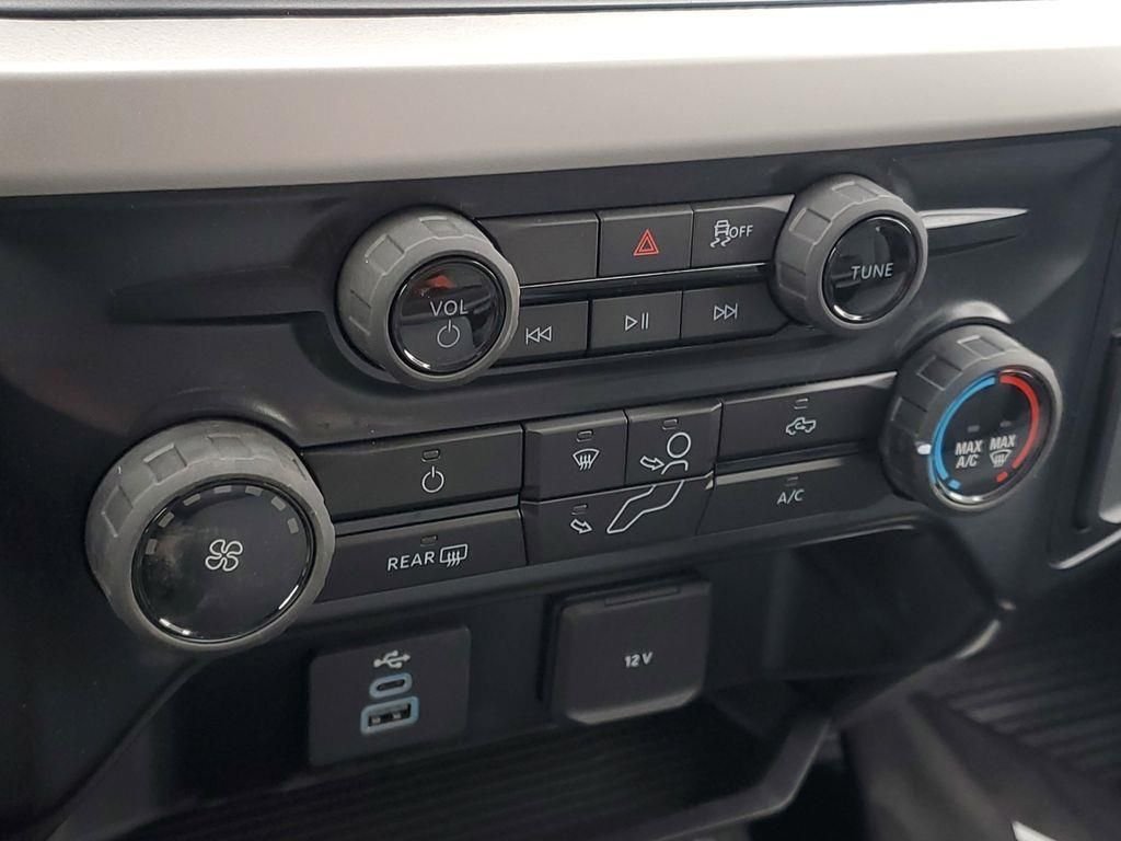 New 2025 Oxford White Ford F-350® XL image 14
