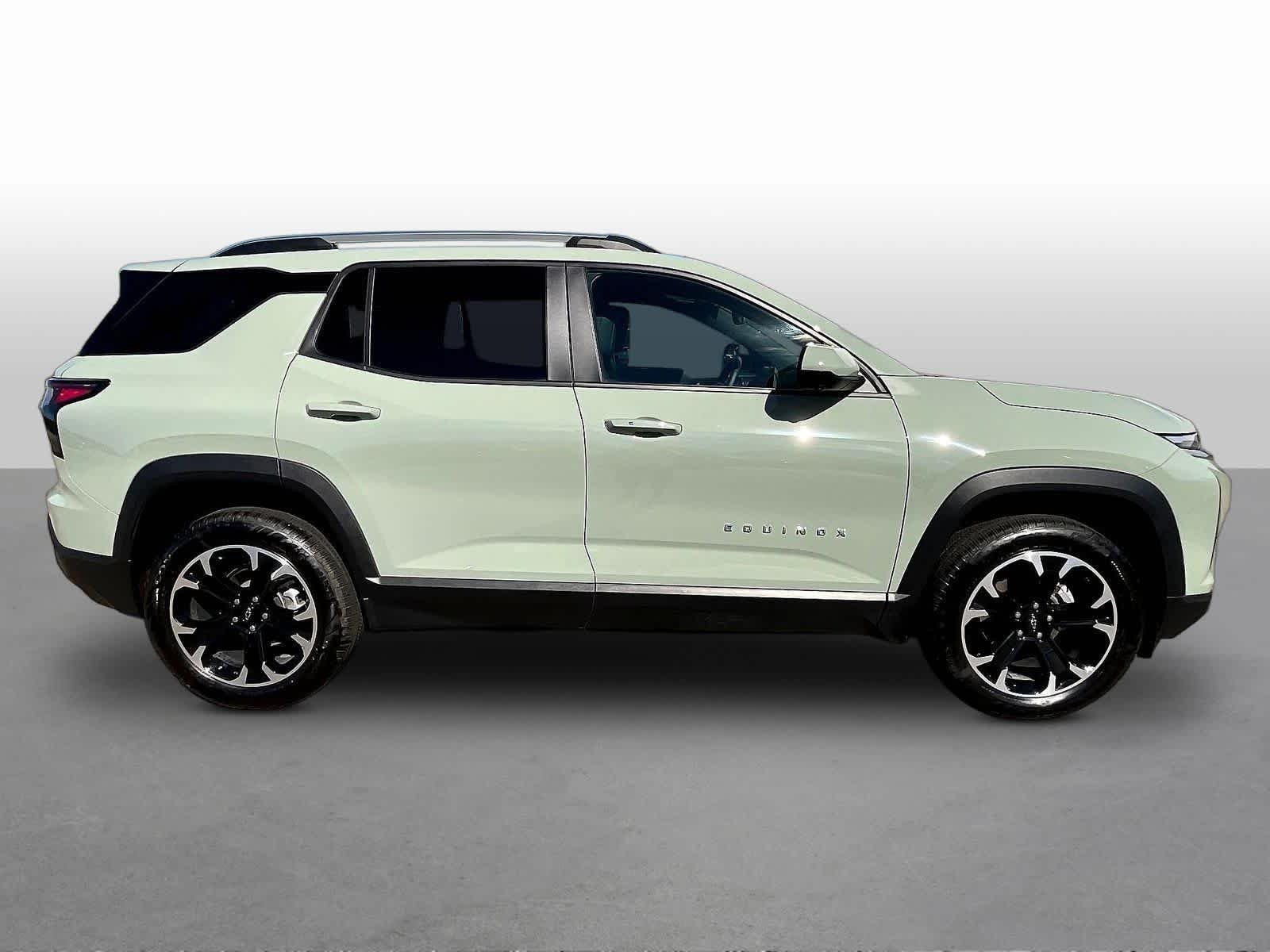Used 2025 Cacti Green Chevrolet LT image 8