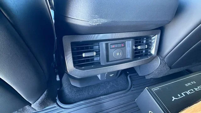 2026 Ford F-450 Super Duty Platinum - Photo 19