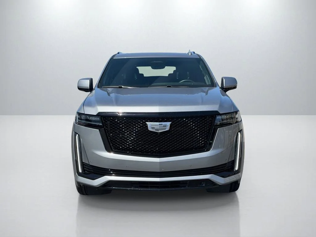 Used 2024 Argent Silver Metallic Cadillac Sport Platinum image 3