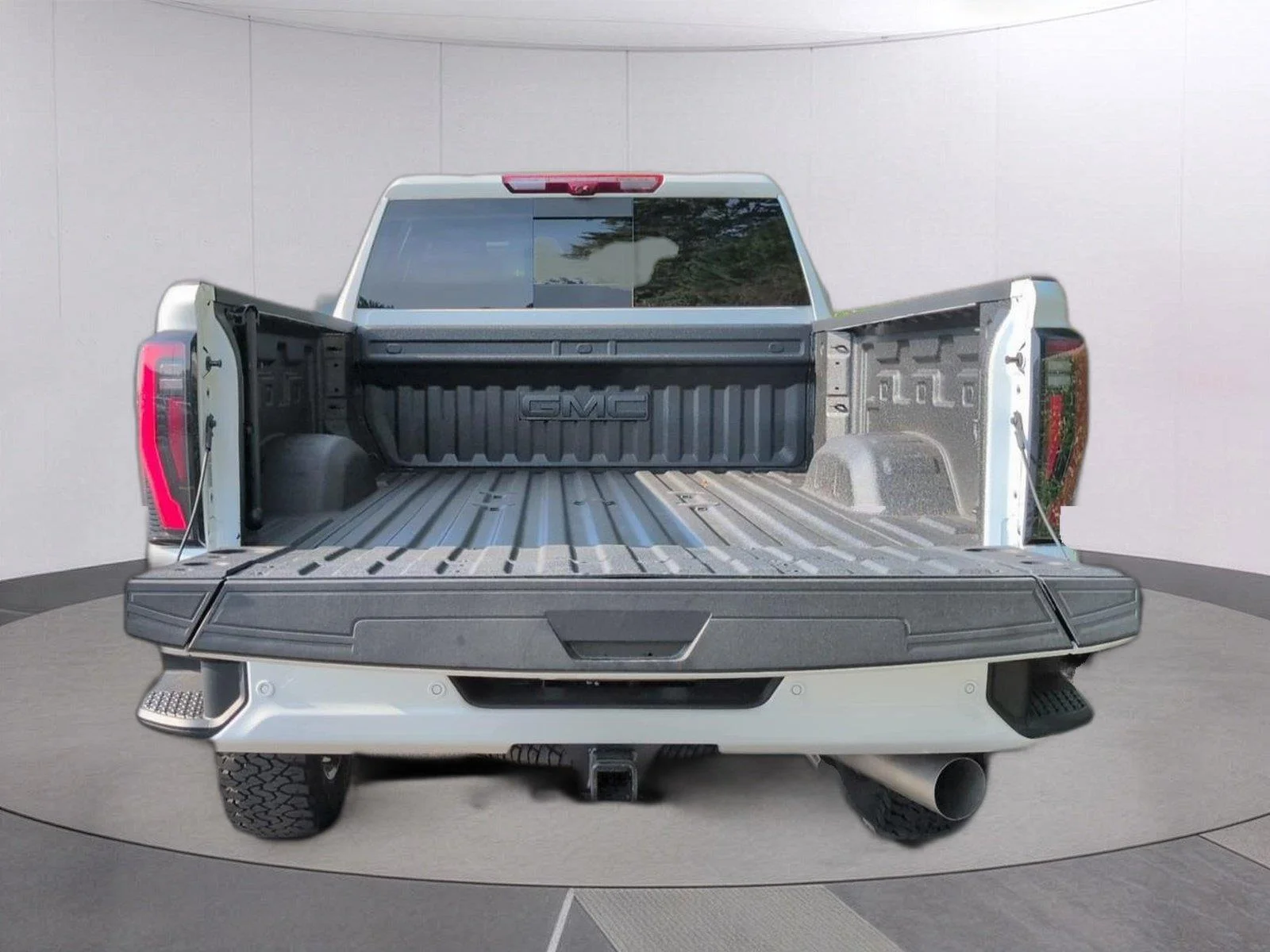New 2026 Summit White GMC AT4 image 5