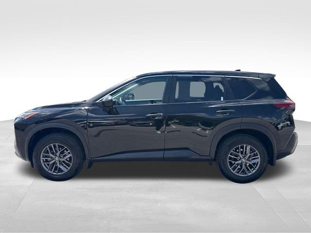Used 2021 Black Nissan S image 2