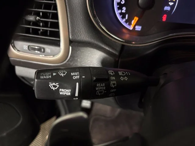 Used 2016 Brilliant Black Crystal Pearlcoat Jeep Laredo image 29