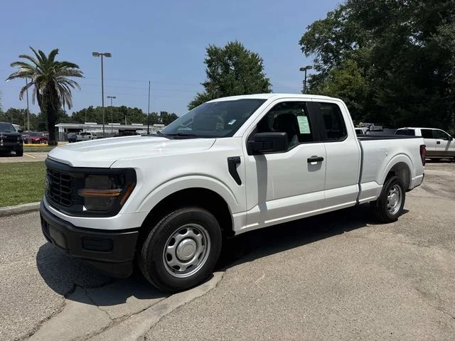New 2026 Oxford White Ford XL image 6