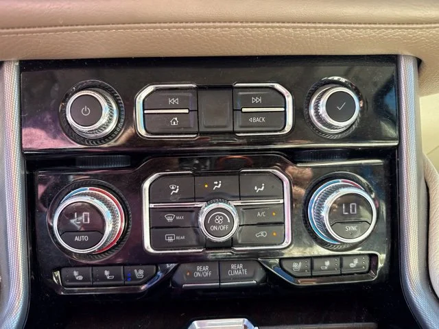 Used 2022 Black GMC Denali image 12