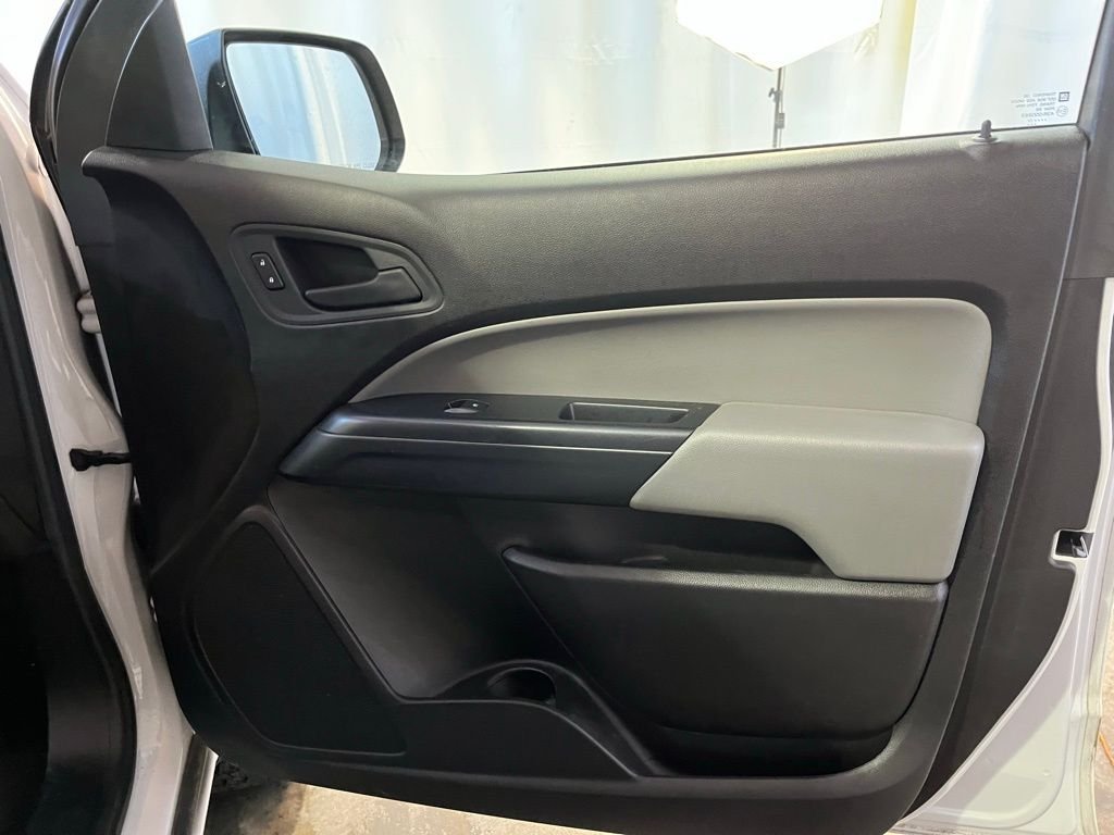 2017 Chevrolet Colorado Work Truck - Photo 11
