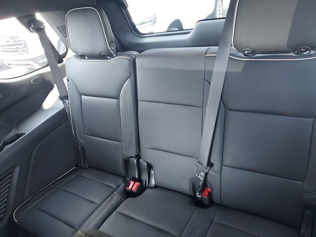 2026 Chevrolet Tahoe Premier - Photo 14