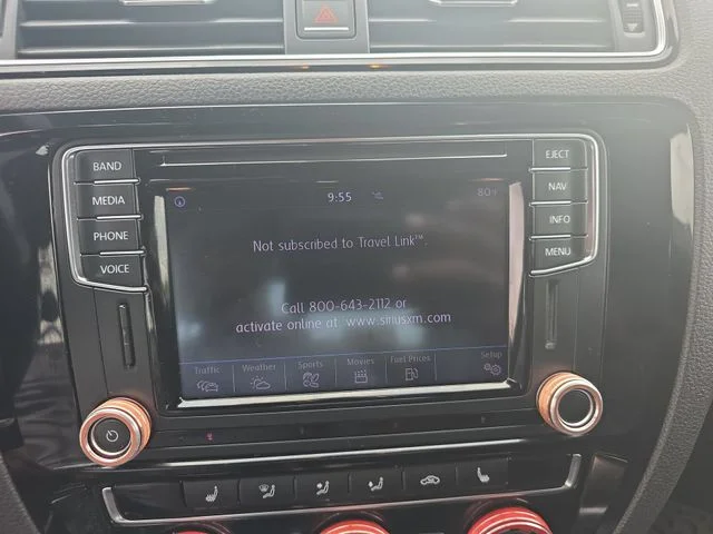 Used 2017  Volkswagen GLI image 21
