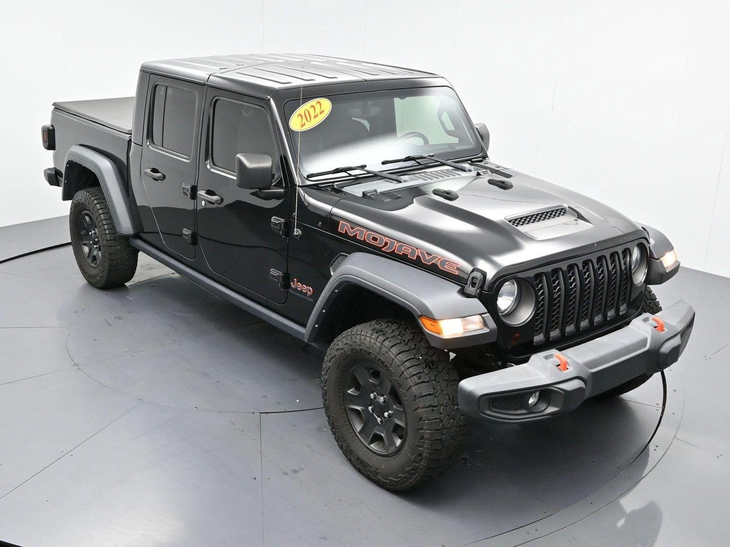 Used 2022 Black Jeep Mojave image 36