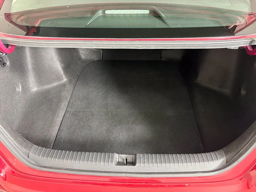 Used 2023 Red Honda LX image 18