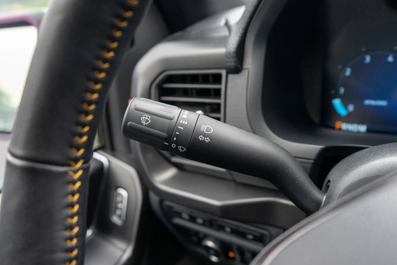 Used 2024 Avalanche Ford Tremor image 28