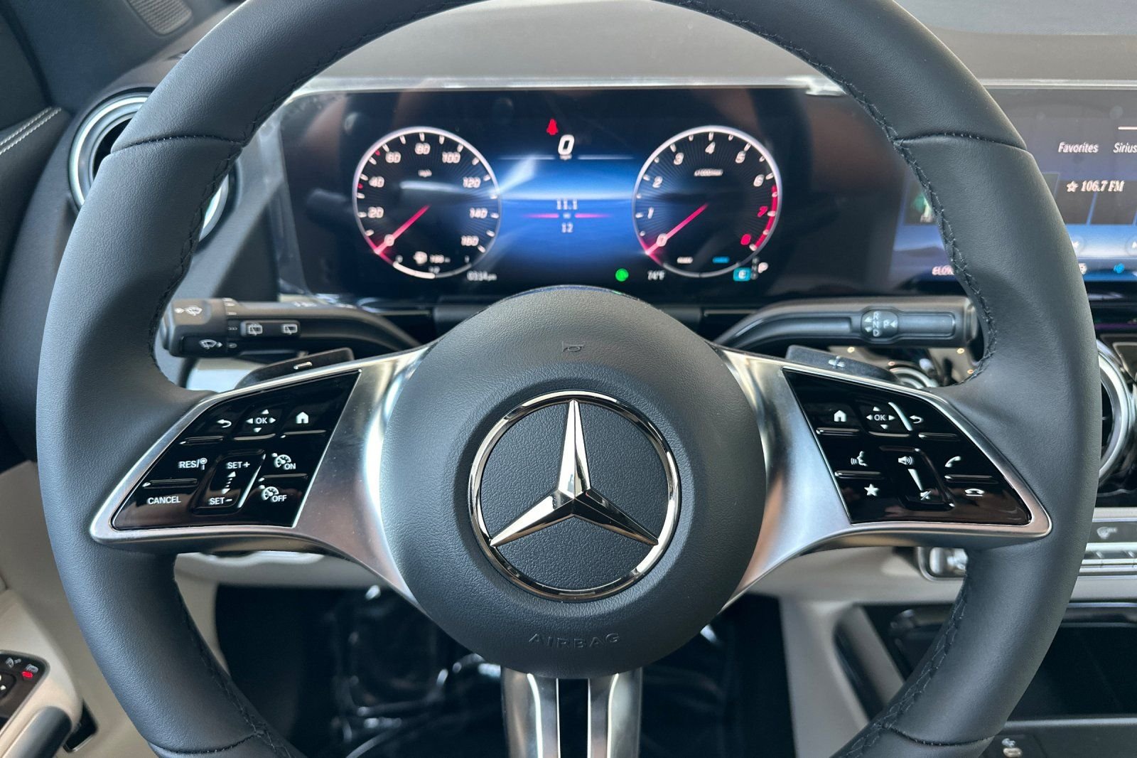 New 2026 White Mercedes-Benz GLA 250 image 23