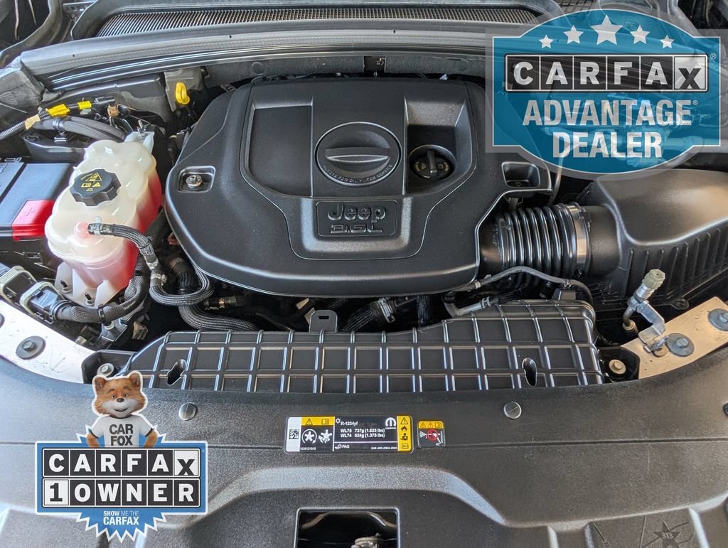 Used 2023  Jeep Overland image 36