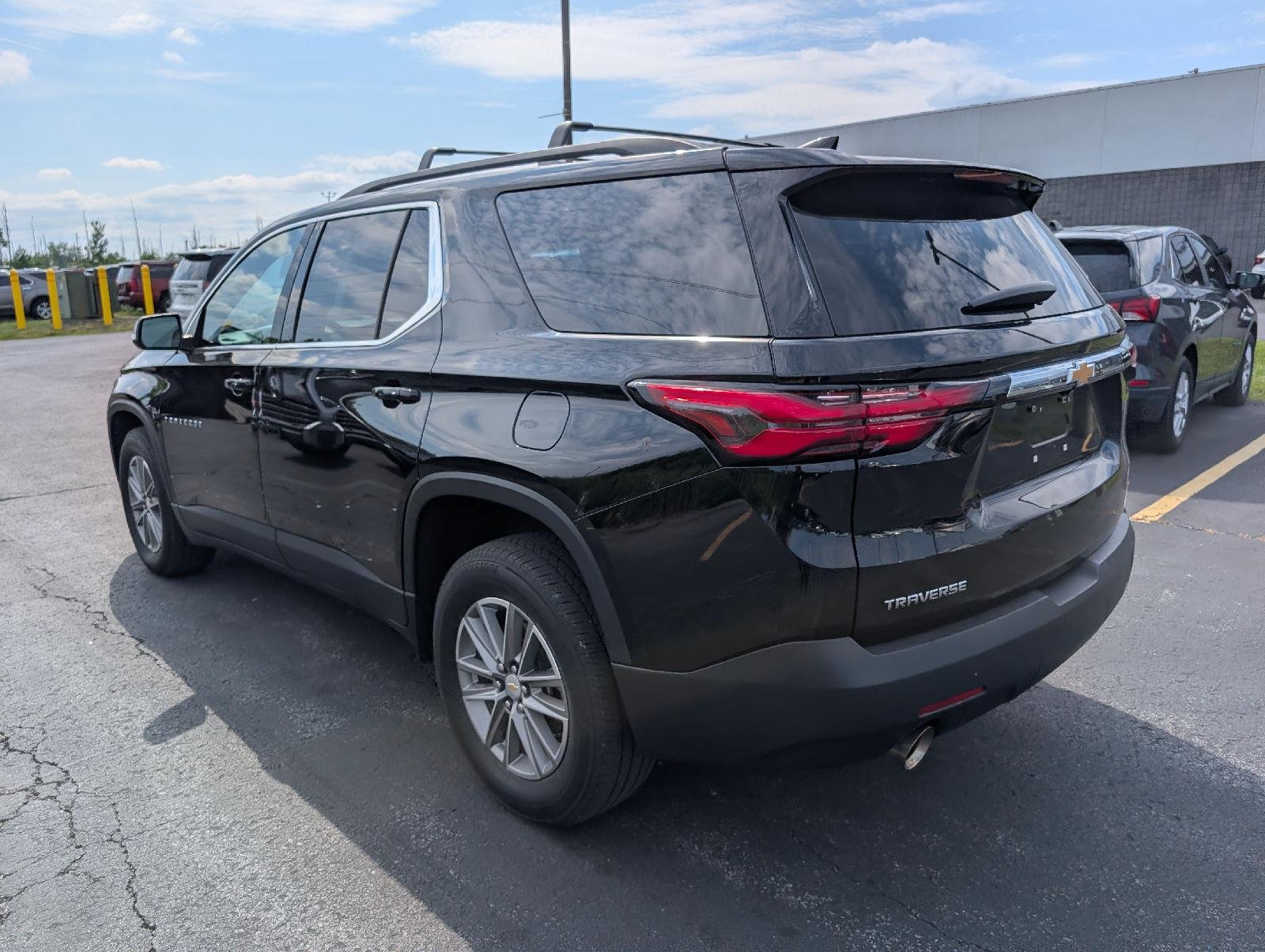 Used 2023 Mosaic Black Metallic Chevrolet LT Cloth image 6