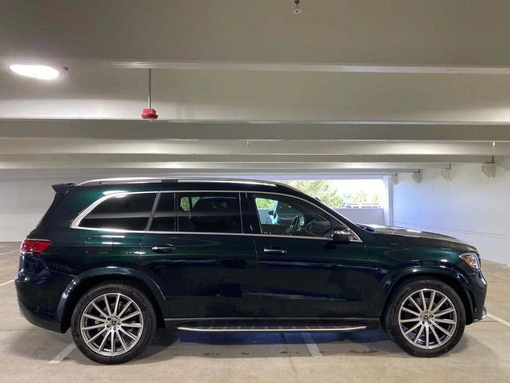 Used 2023  Mercedes-Benz GLS 580 image 6