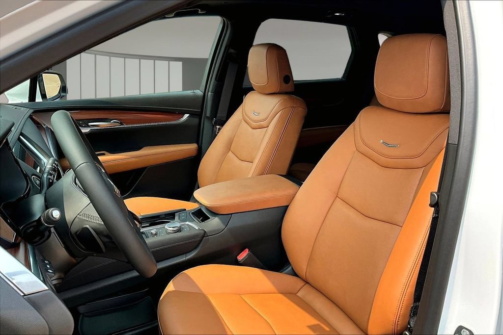 2026 Cadillac XT5 Premium Luxury - Photo 9