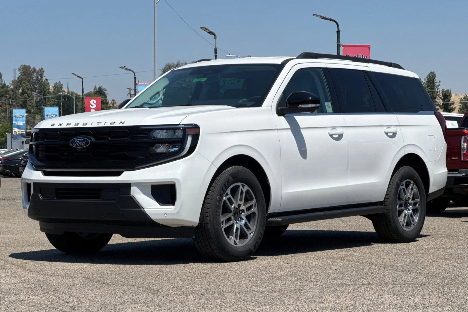 New 2026 Star White Metallic Tri-Coat Ford Active image 10