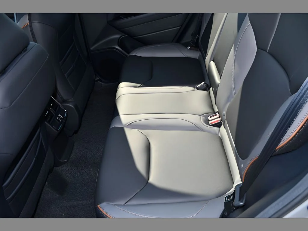 New 2026 RIVER ROCK PEARL Subaru Sport Onyx Edition image 15