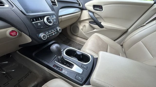 Used 2016  Acura Base image 16
