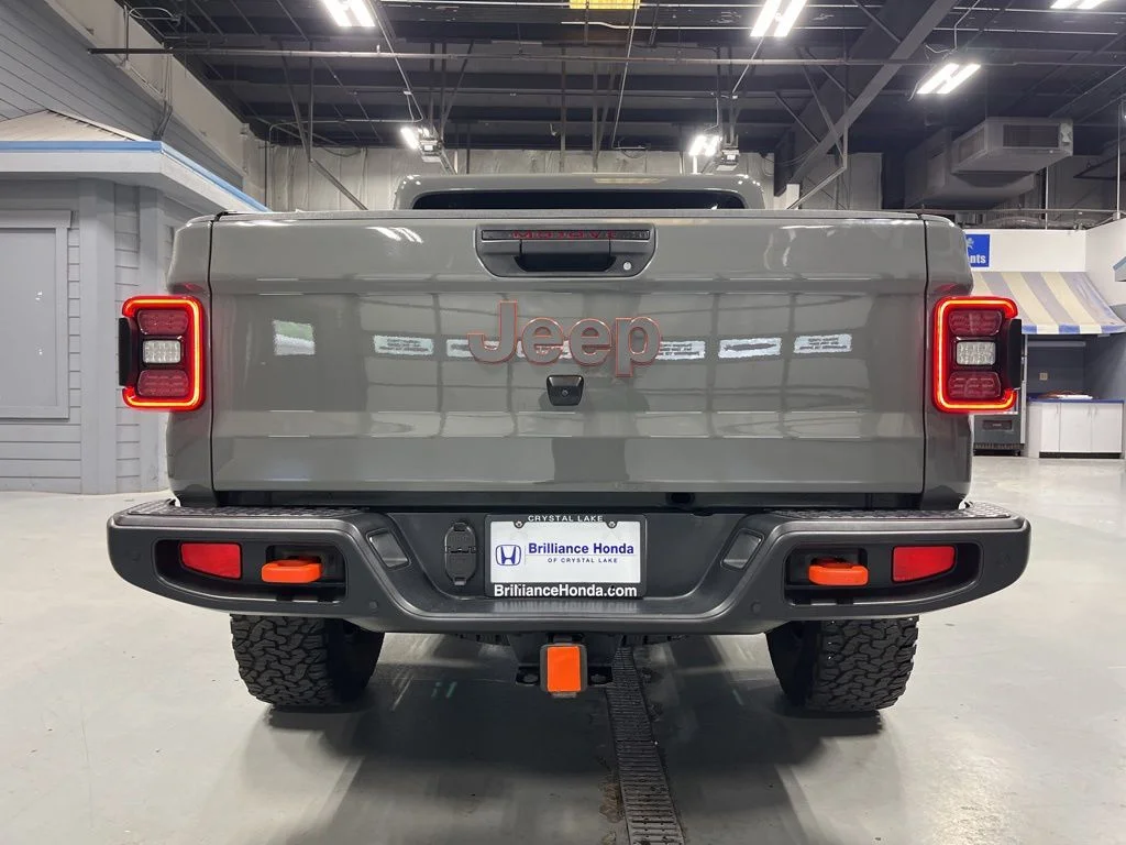 Used 2021 Sting-Gray Clearcoat Jeep Mojave image 6