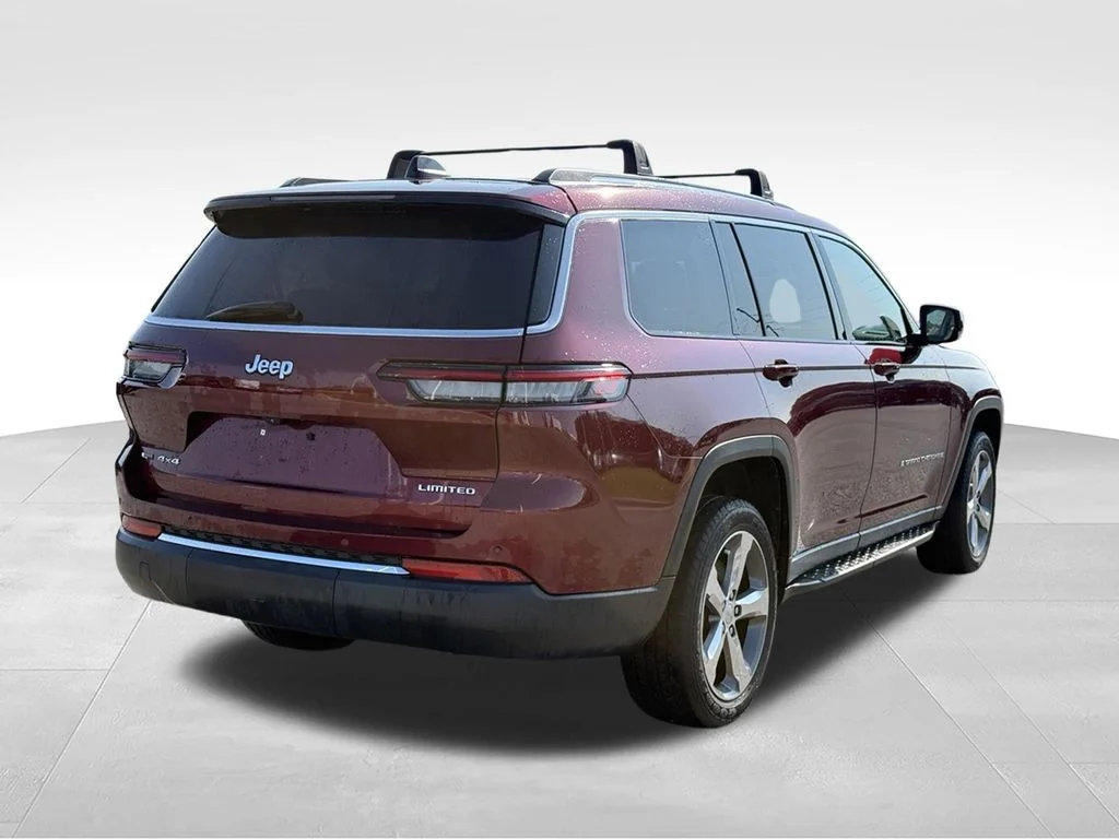 Used 2022 Red Jeep Limited image 24