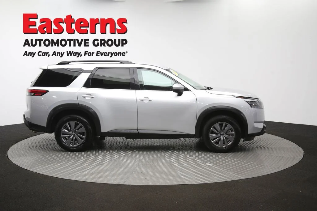 Used 2025 Silver Nissan SV image 49
