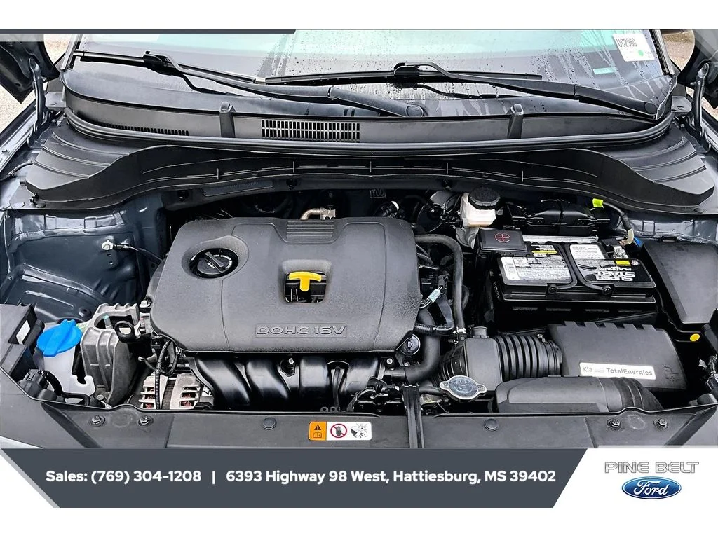 Used 2023 Gravity Gray Kia GT-Line image 8