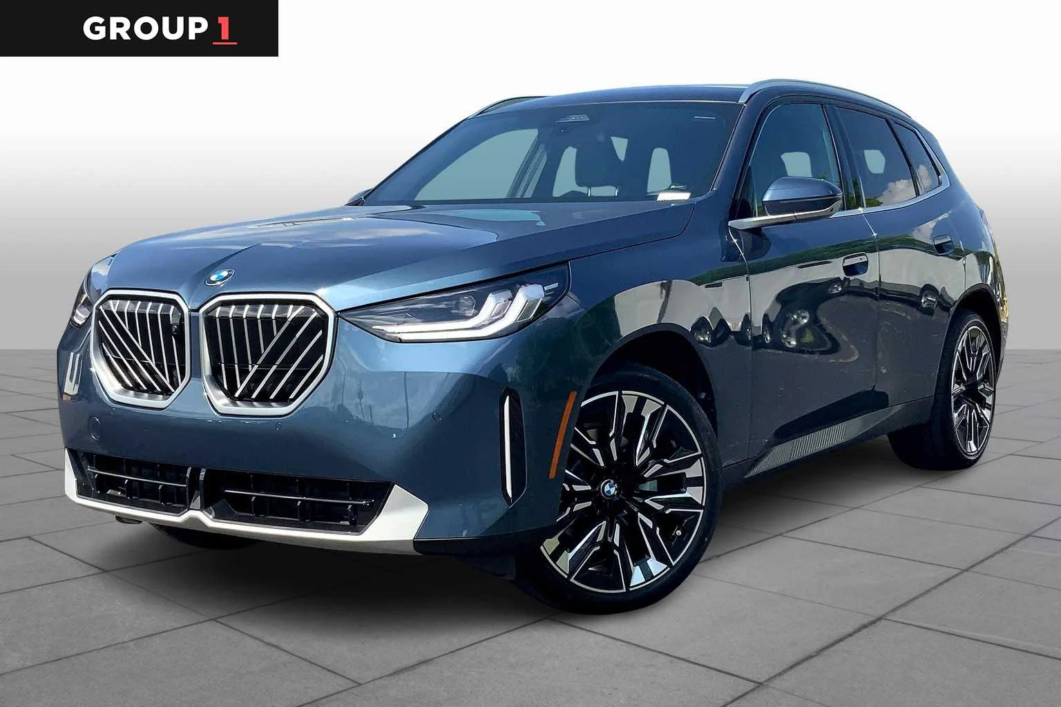 2025 BMW X3 30 XDRIVE's photo