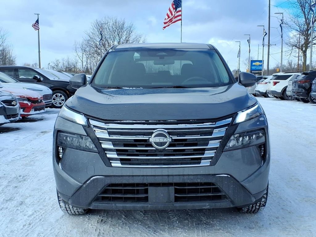 Used 2024 Nissan Rogue SV with VIN 5N1BT3BB0RC675712 for sale in Howell, MI