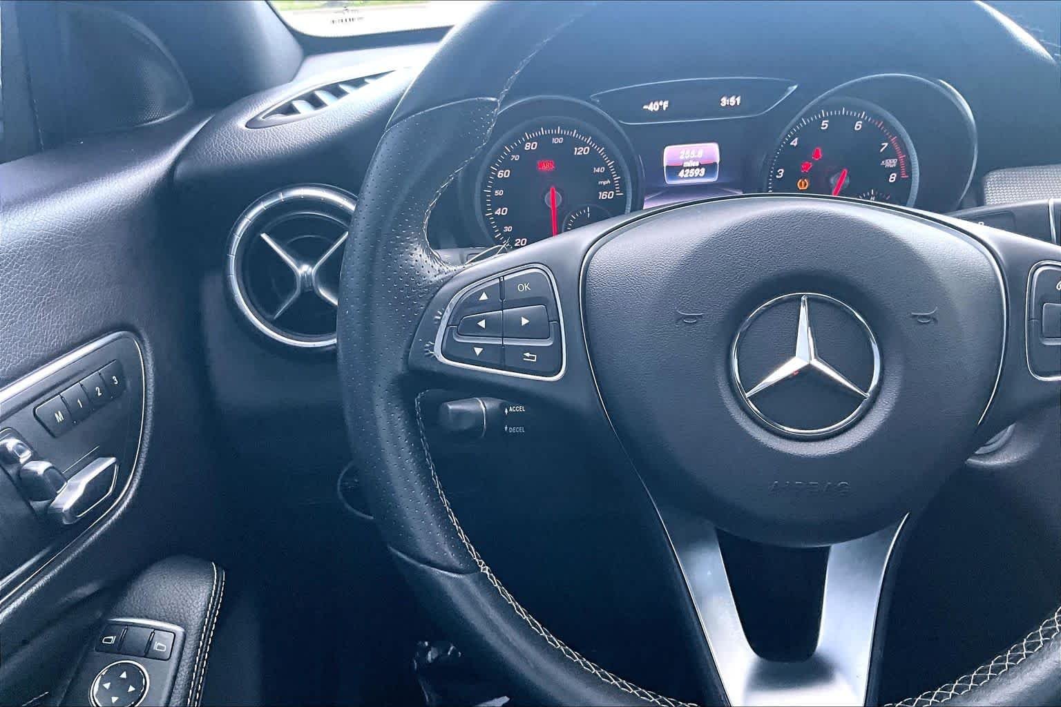Used 2018 Mountain Grey Metallic Mercedes-Benz CLA 250 image 21