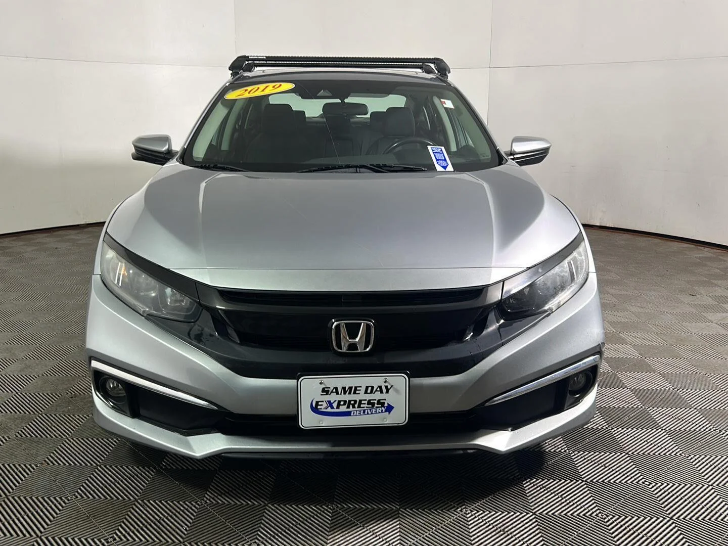 Used 2019 Lunar Silver Metallic Honda EX image 9