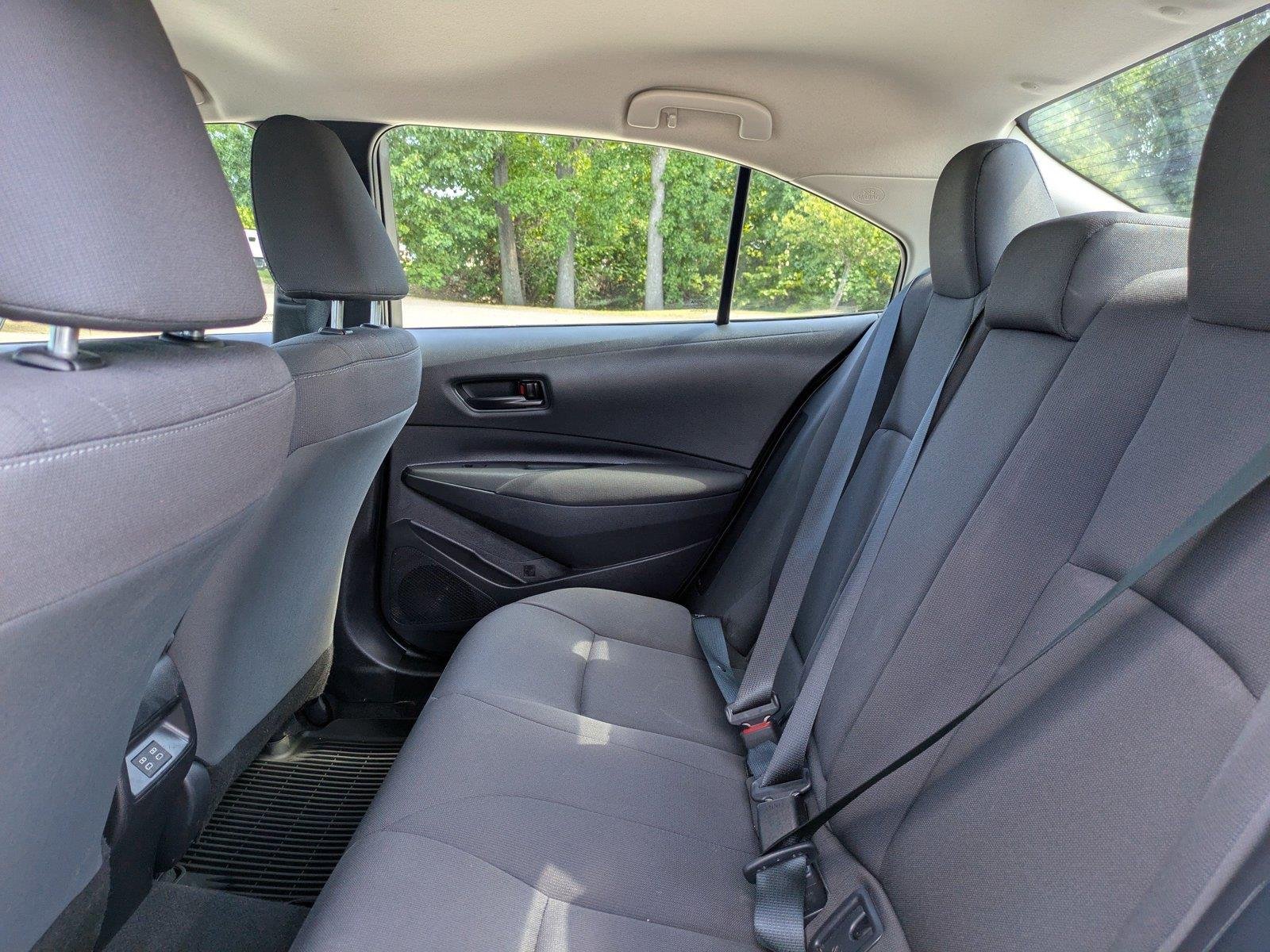 Used 2025  Toyota LE image 13