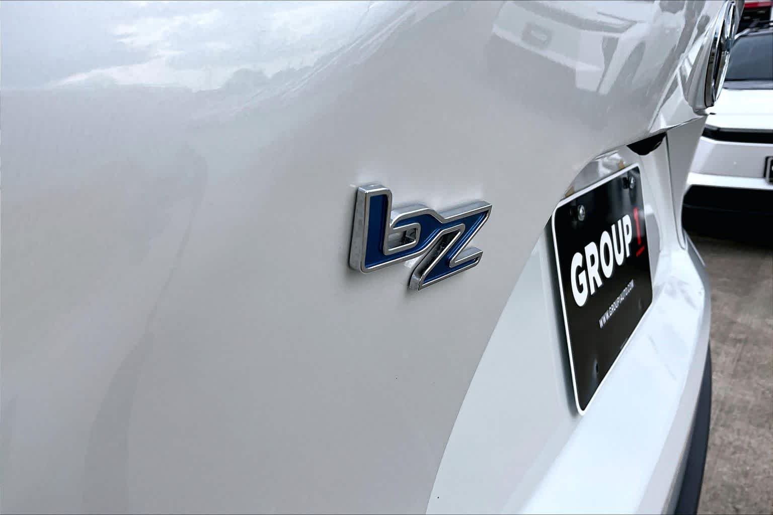 Certified Used 2026 Wind Chill Pearl Toyota XLE Plus image 29