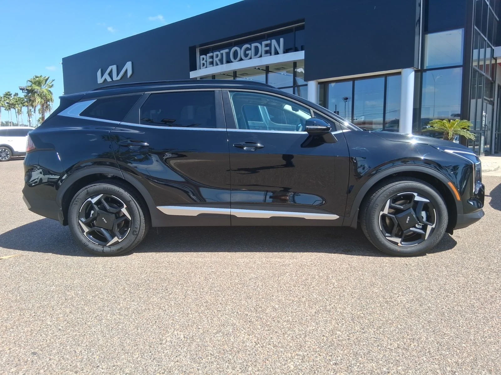 New 2026 Black Kia EX image 3