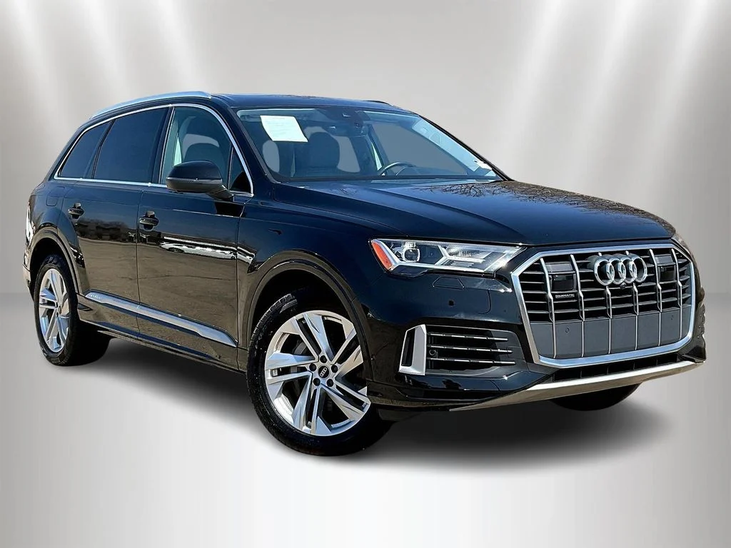 Used 2023 Mythos Black Metallic Audi 55 Premium Plus image 3