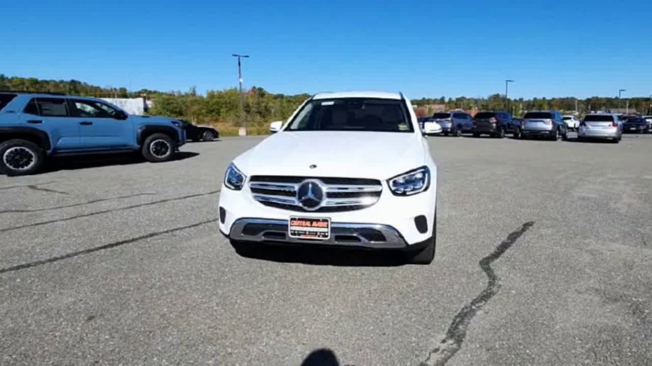 Used 2022 Polar White Mercedes-Benz GLC 300 image 3