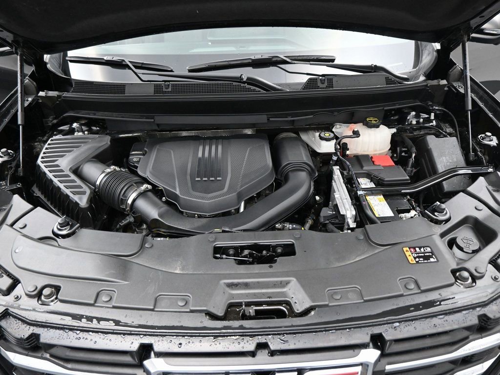 Used 2025 Ebony Twilight Metallic GMC Elevation image 23