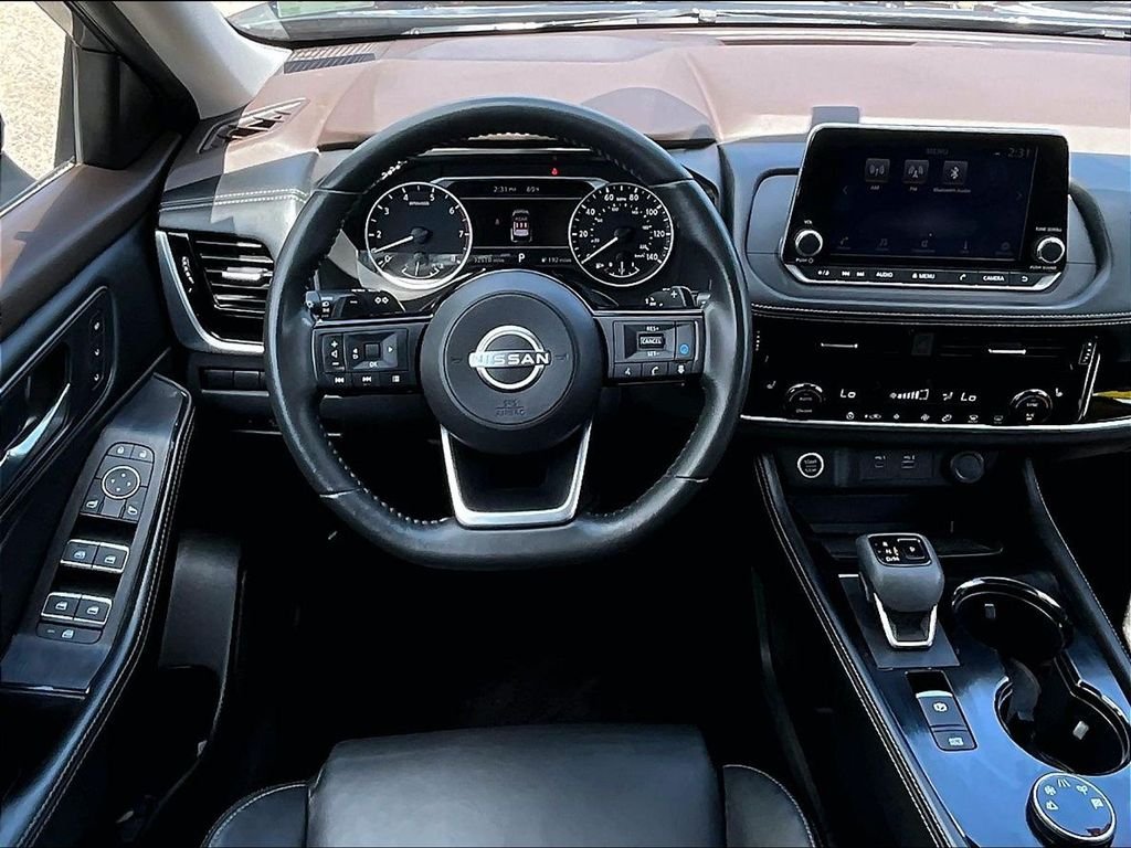 Used 2023 Gray Nissan SL image 17