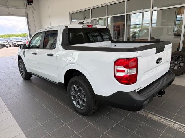 New 2026 Oxford White Ford XLT image 5