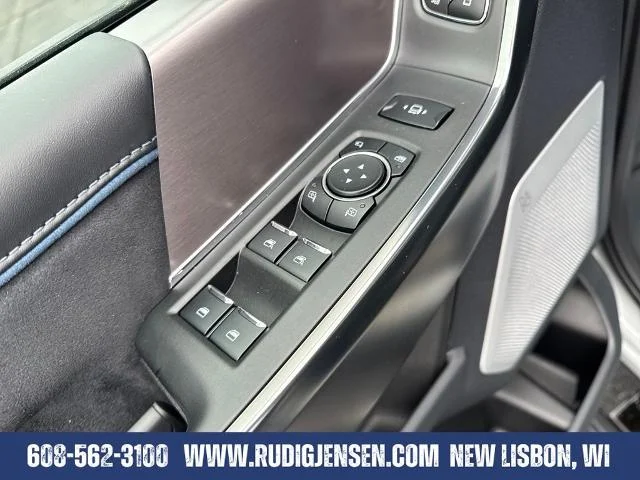 2026 Ford F-350 Super Duty Platinum - Photo 41
