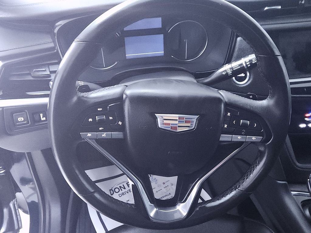 Used 2024 Green Cadillac Luxury image 14
